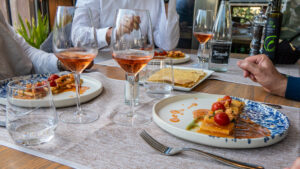 Alla Scoperta della Cucina Tipica a Olbia: Dalla Tradizione ai Migliori Ristoranti 1 By night restaurant
